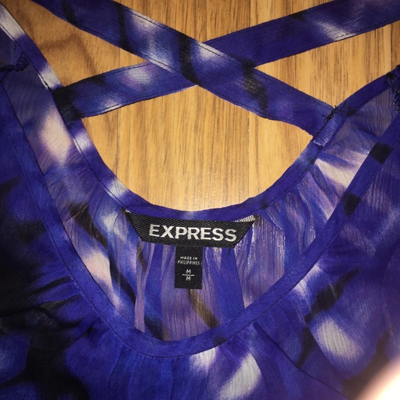 Express dress - Picture 3 of 4